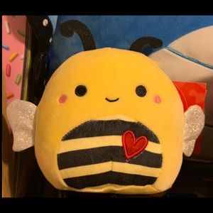 Squishmallow 5” Sunny valentines